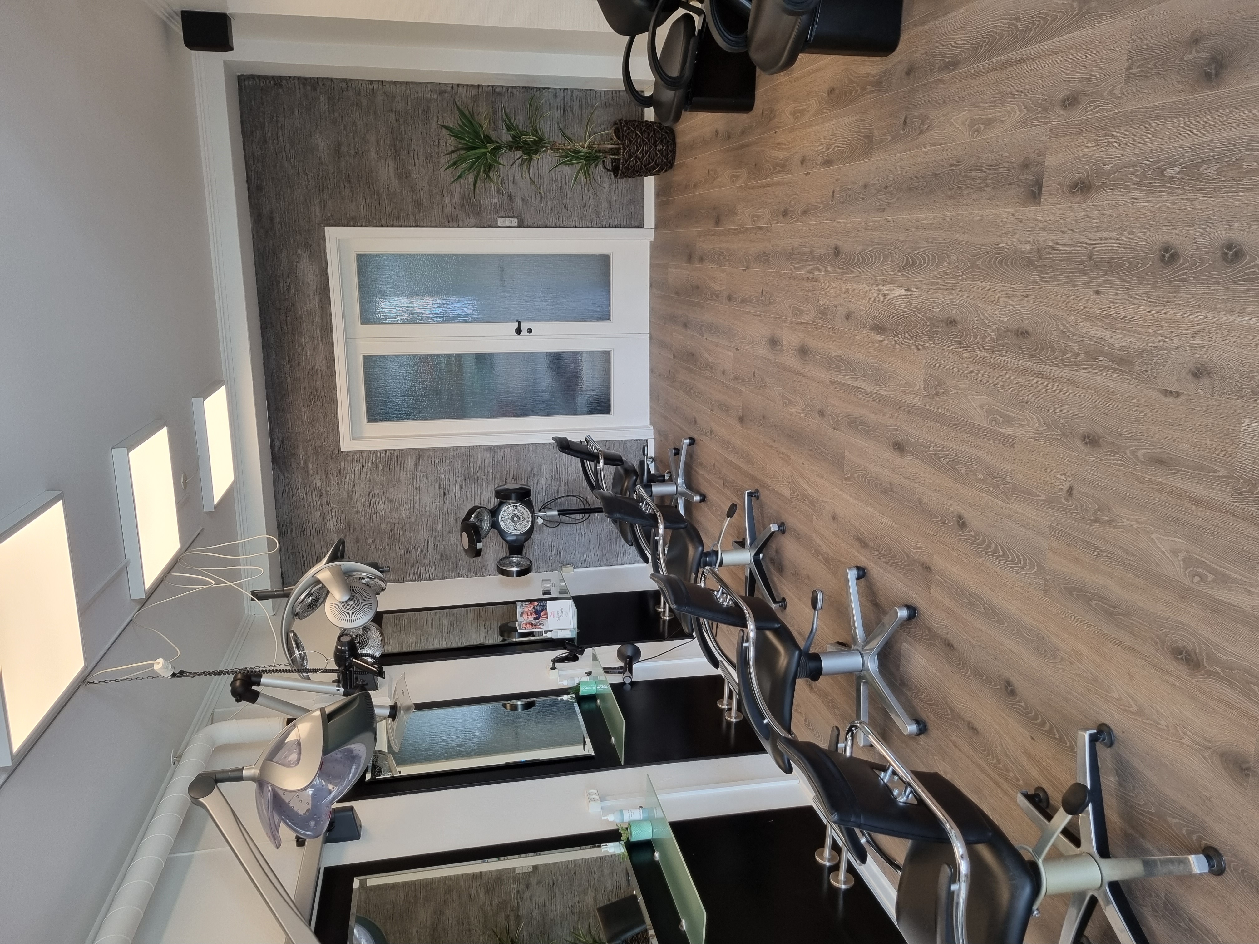 Billede salon hvidbjerg